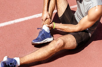 sports medicine, sports injuries treatment in the Monmouth County, NJ: Freehold (Manalapan, Carrs Corner, Millstone, Holmeson, Howell, Colts Neck, Marlboro, Spring Valley, Holmdel, Wall) area