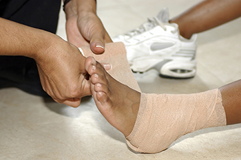 ankle sprains treatment in the Monmouth County, NJ: Freehold (Manalapan, Carrs Corner, Millstone, Holmeson, Howell, Colts Neck, Marlboro, Spring Valley, Holmdel, Wall) area